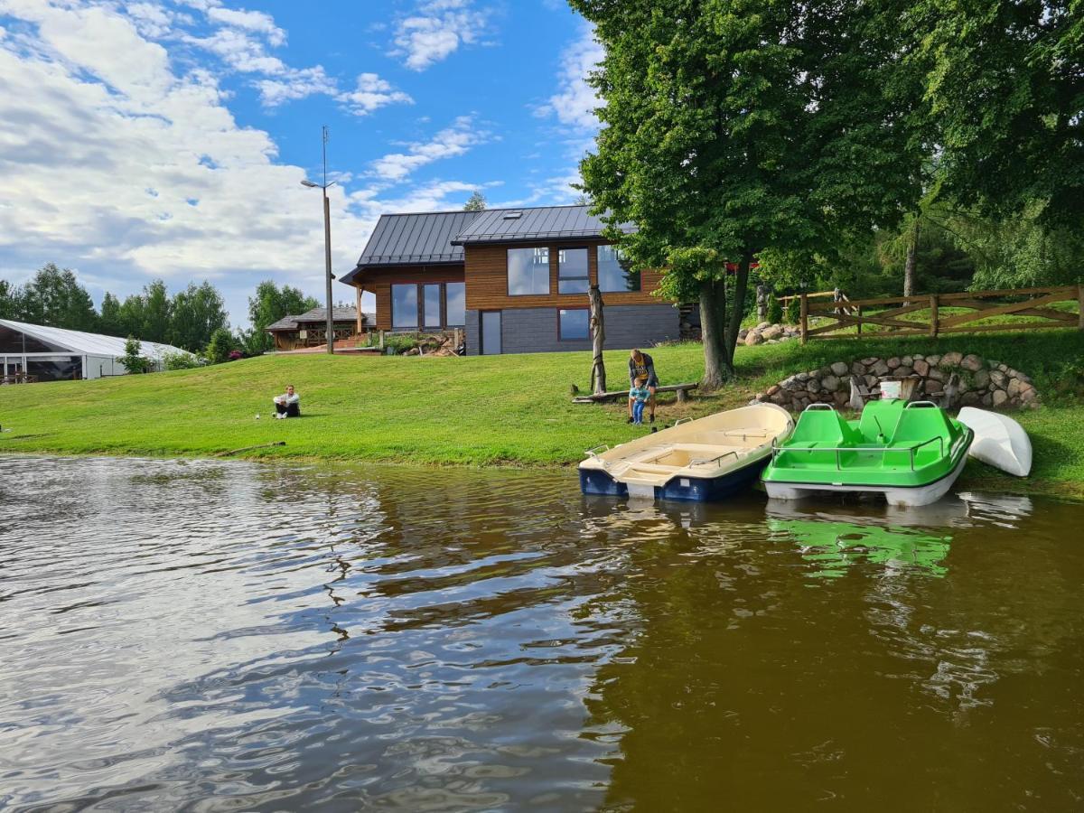 Bed and Breakfast Silaine Recreation & Leisure Ошкіне Екстер'єр фото