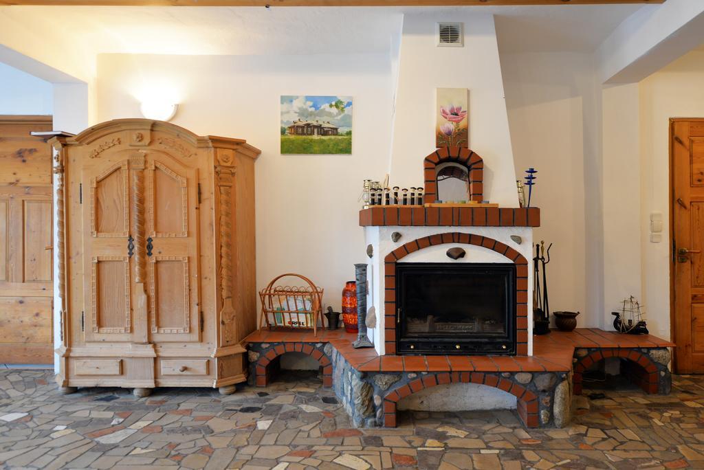 Bed and Breakfast Silaine Recreation & Leisure Ошкіне Екстер'єр фото