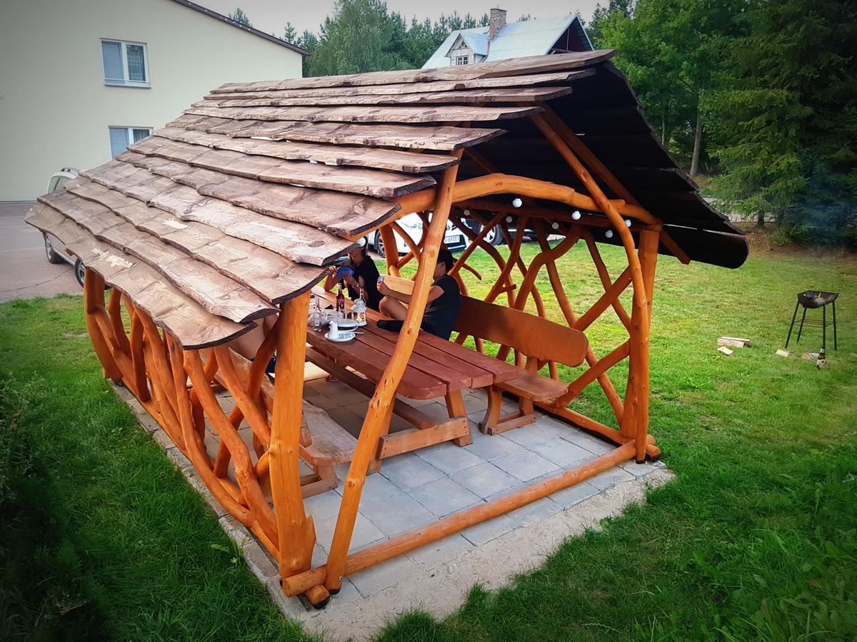 Bed and Breakfast Silaine Recreation & Leisure Ошкіне Екстер'єр фото